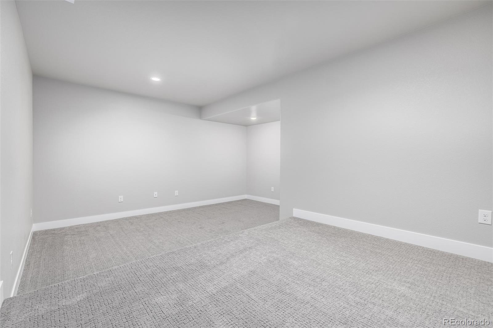 MLS Image #37 for 23814 e 36th place,aurora, Colorado