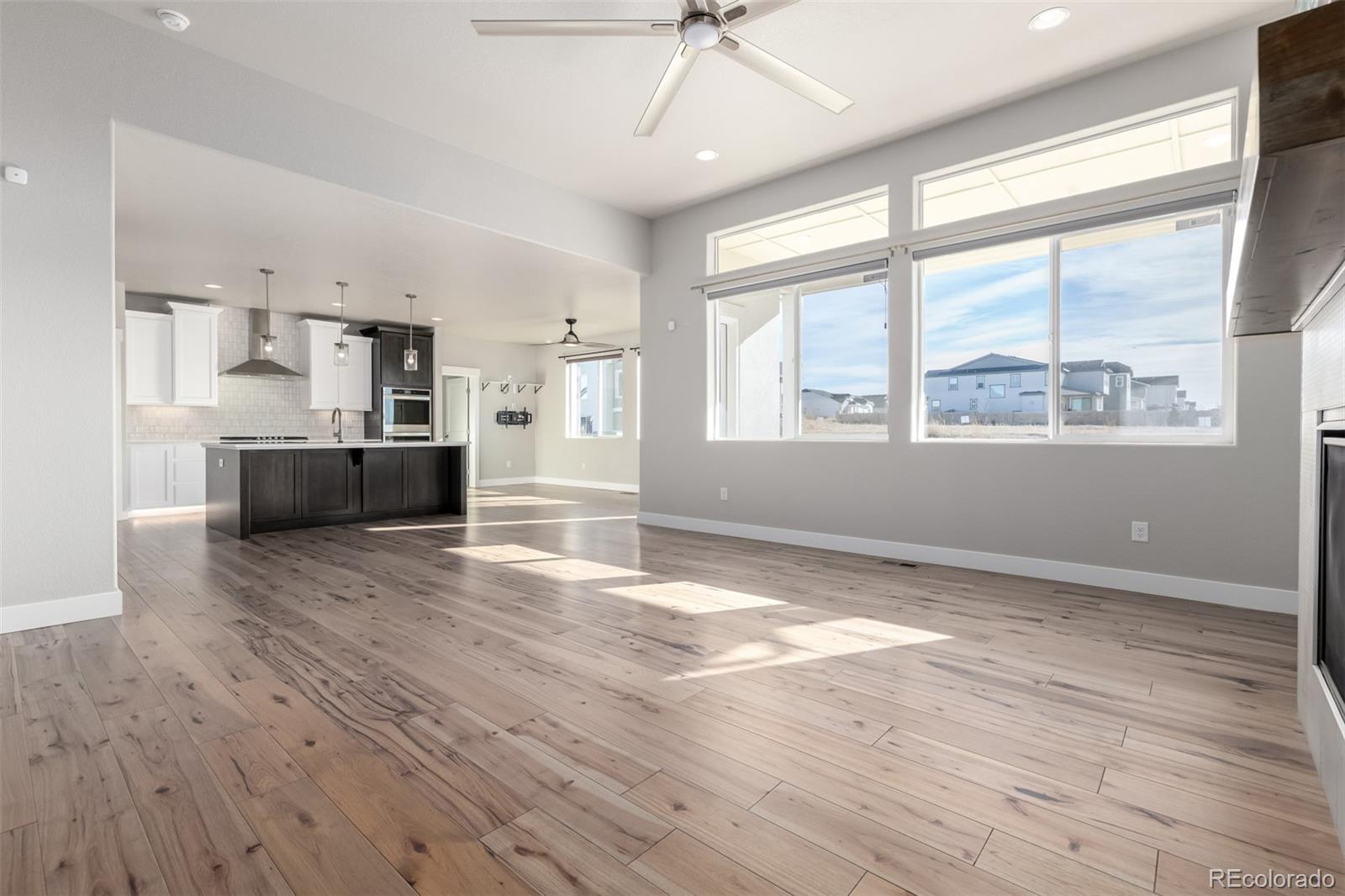 MLS Image #5 for 23814 e 36th place,aurora, Colorado