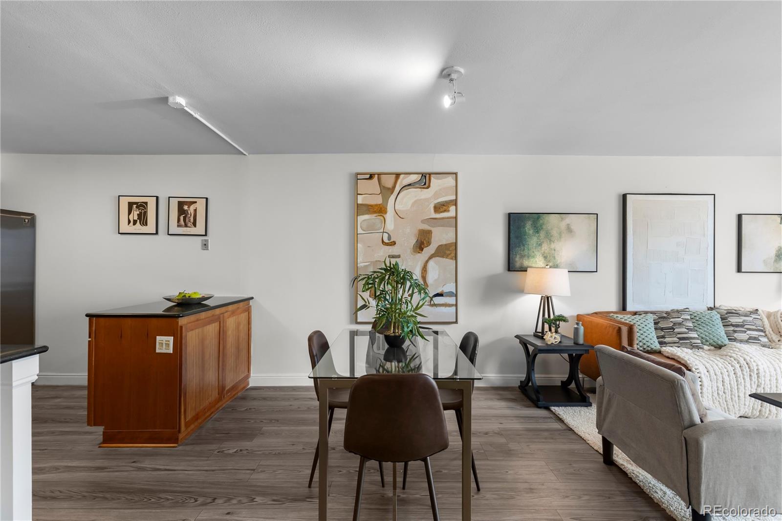 MLS Image #16 for 1625  larimer street,denver, Colorado