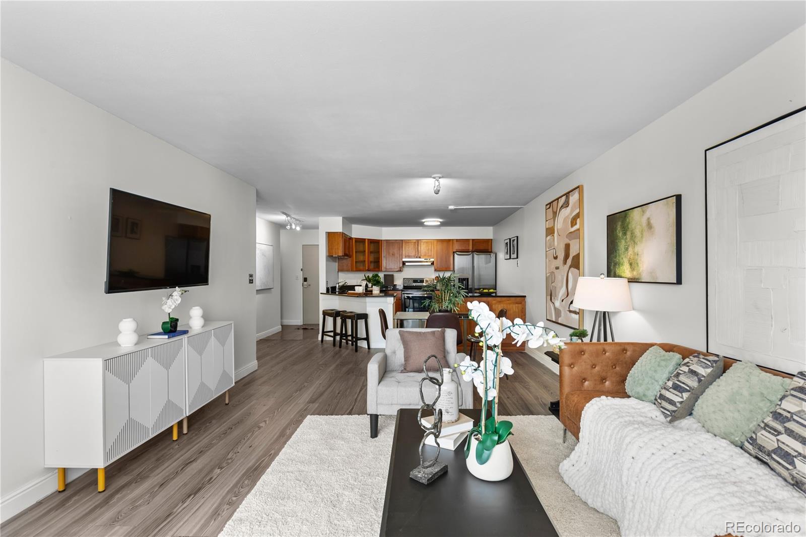 MLS Image #22 for 1625  larimer street,denver, Colorado