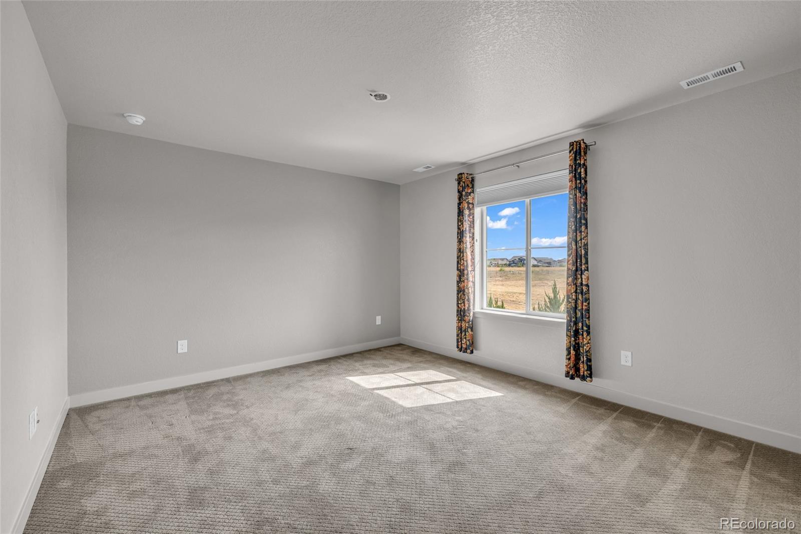 MLS Image #38 for 980  sandstone circle,erie, Colorado