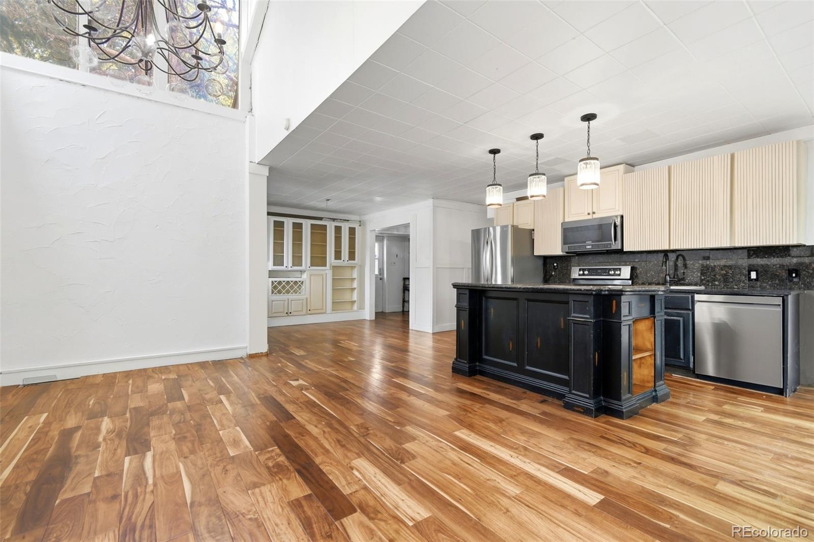 MLS Image #11 for 1100 s clayton street,denver, Colorado