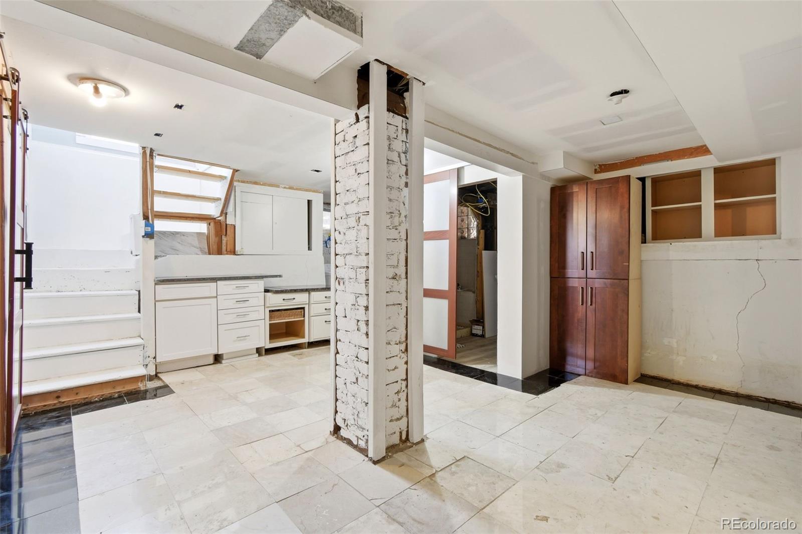 MLS Image #23 for 1100 s clayton street,denver, Colorado