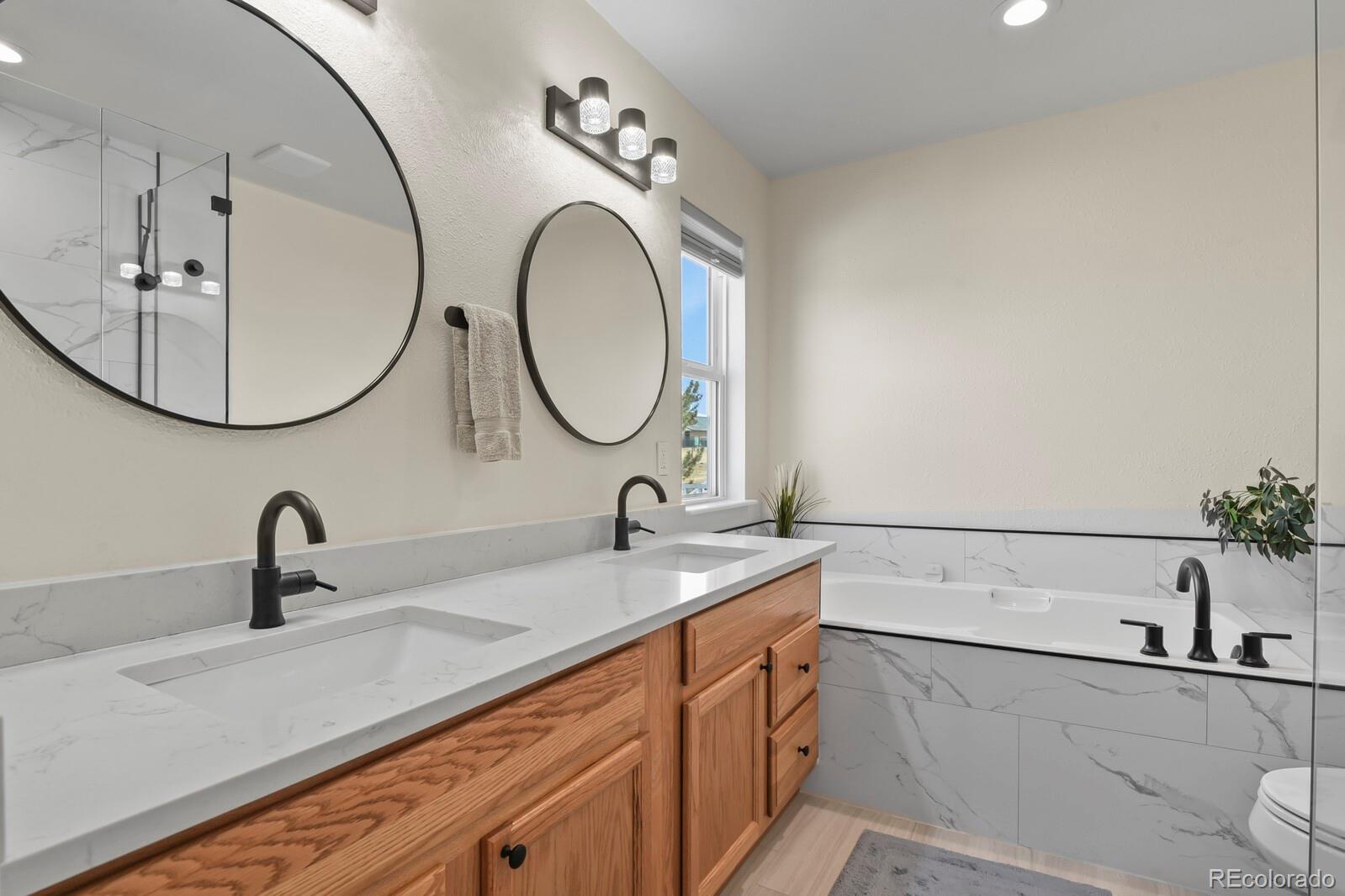 MLS Image #14 for 45320  deerfield circle,elizabeth, Colorado