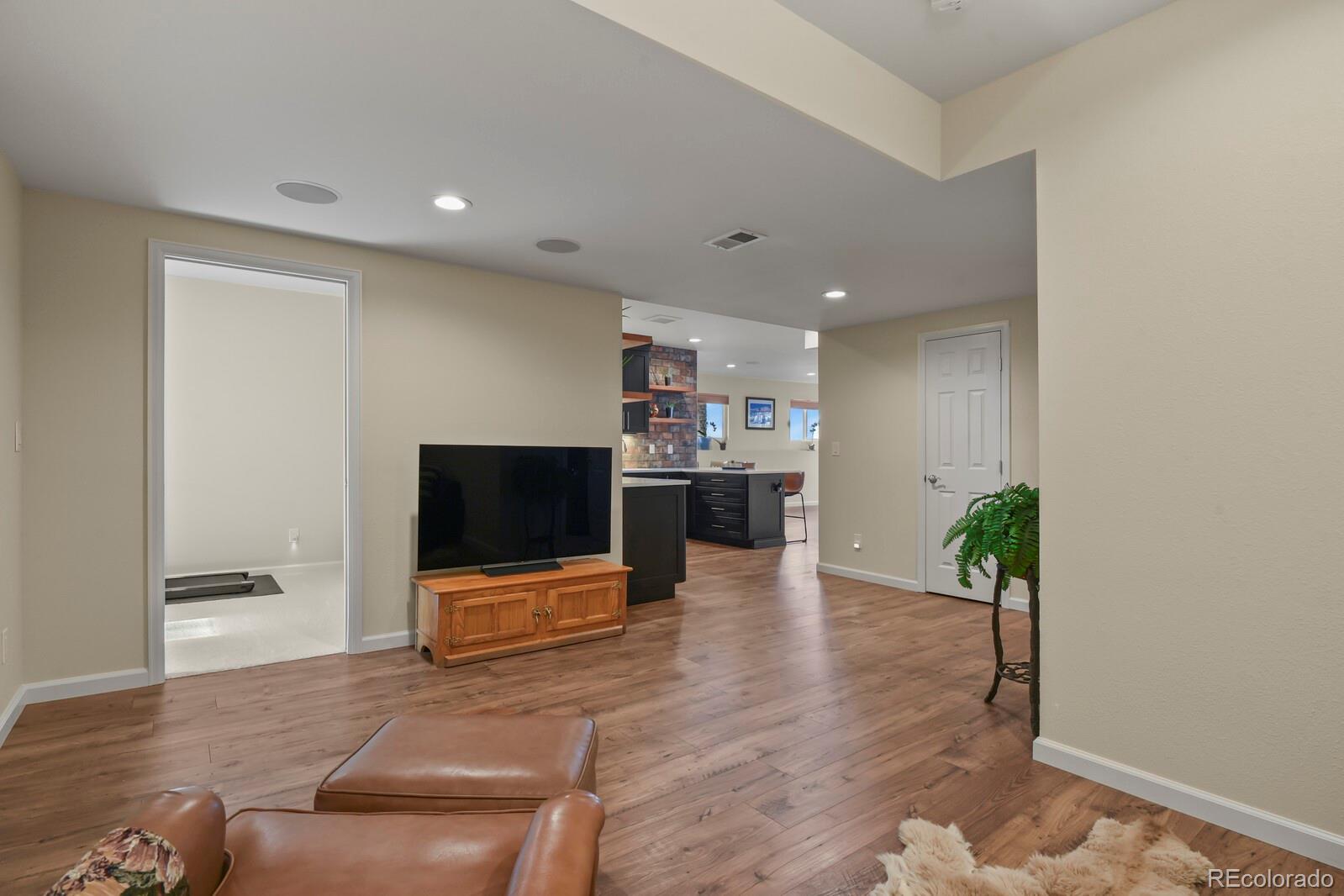 MLS Image #27 for 45320  deerfield circle,elizabeth, Colorado