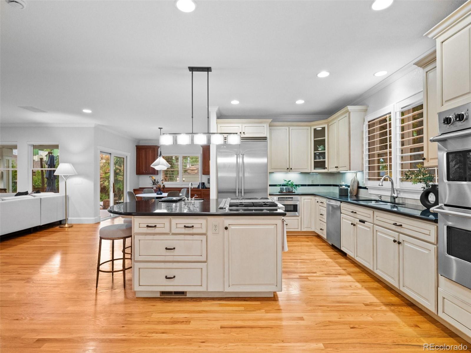 MLS Image #14 for 2451 s adams street,denver, Colorado