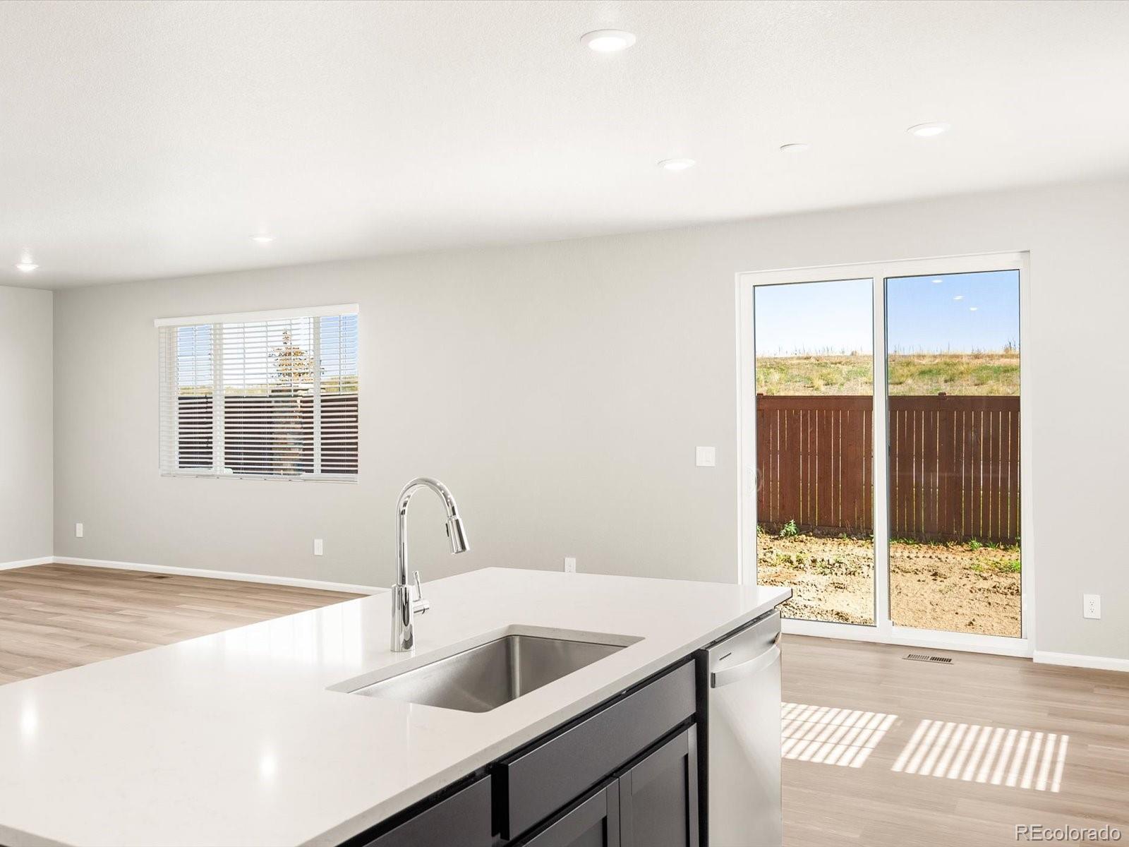 MLS Image #11 for 17597 e 89th way,commerce city, Colorado