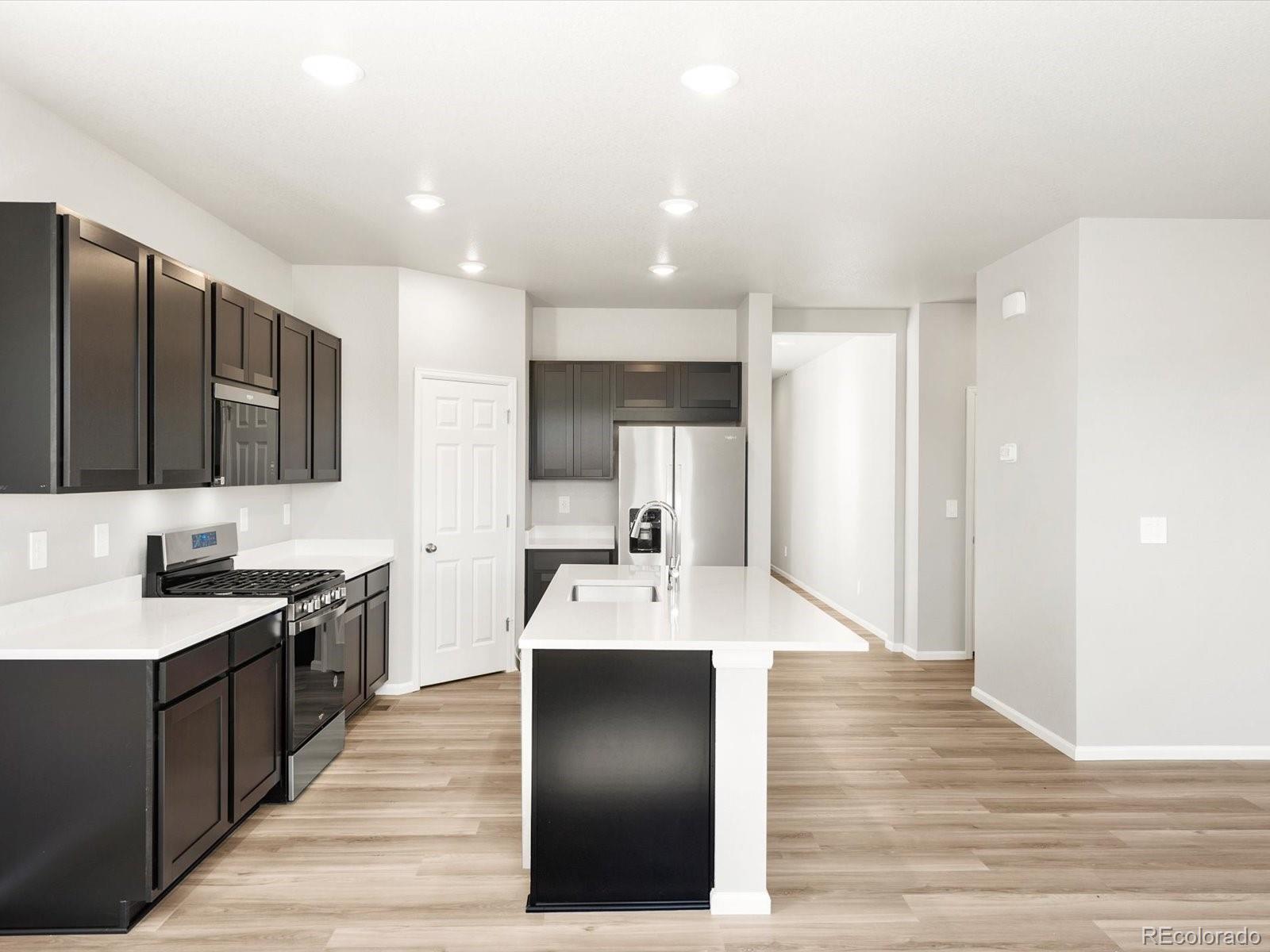MLS Image #7 for 17597 e 89th way,commerce city, Colorado