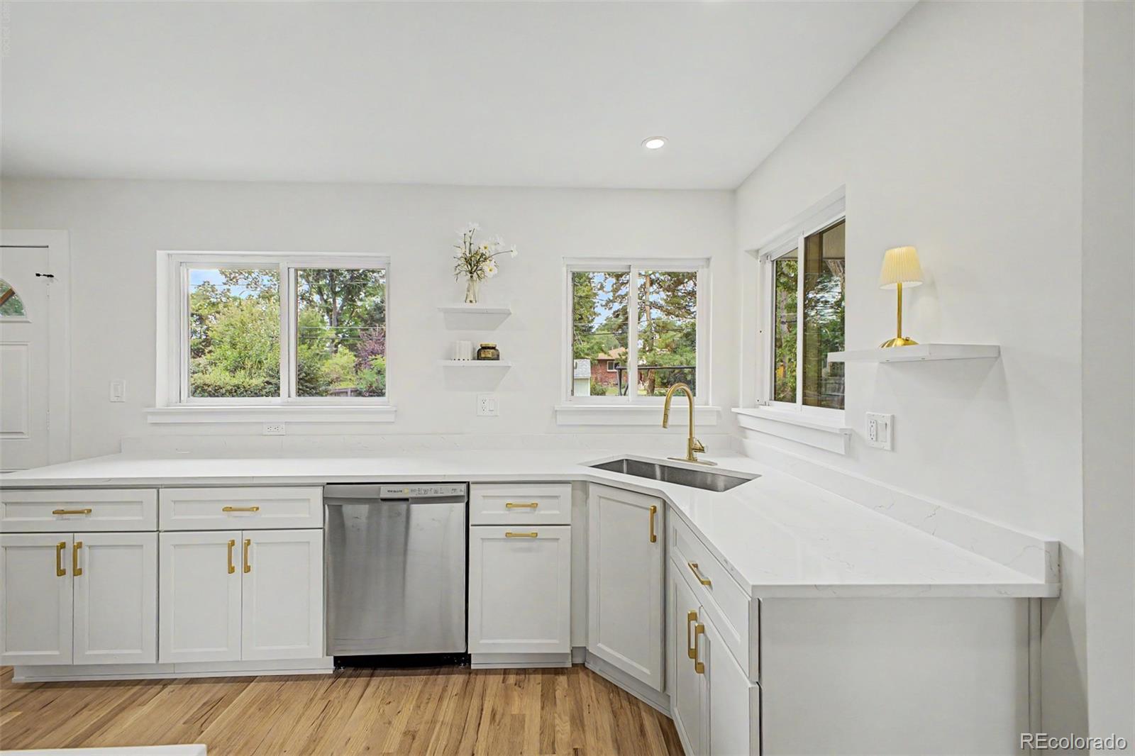 MLS Image #15 for 3346 w layton avenue,englewood, Colorado