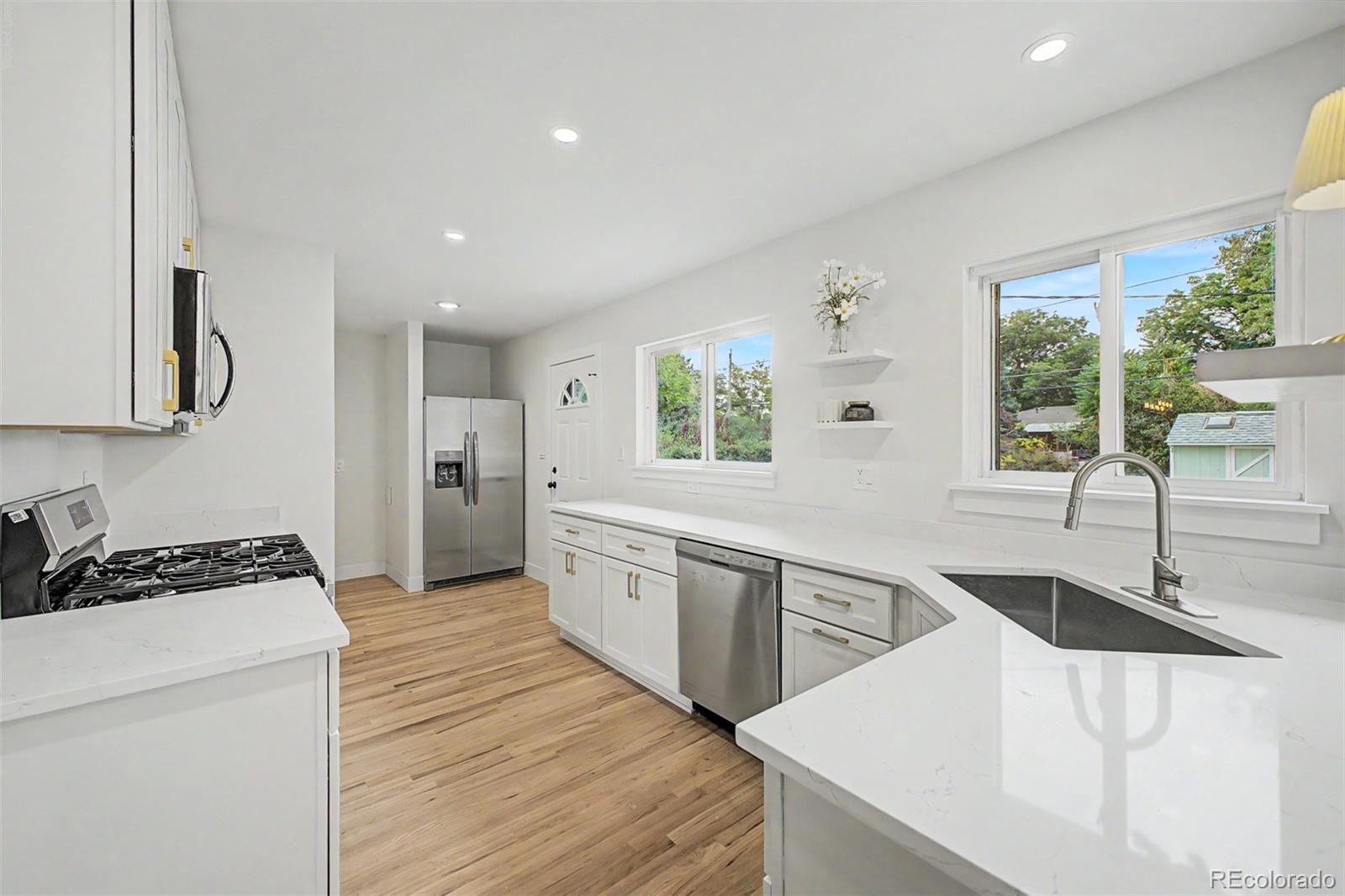 MLS Image #16 for 3346 w layton avenue,englewood, Colorado