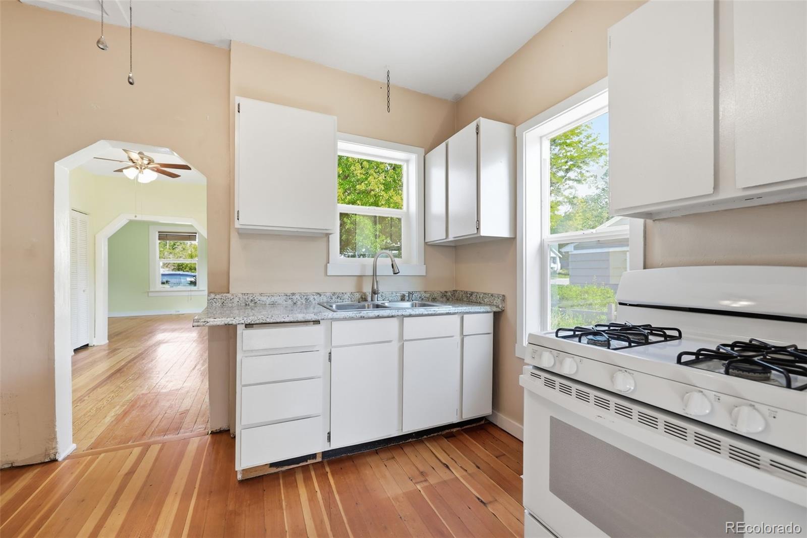 MLS Image #16 for 2626  tremont street,colorado springs, Colorado