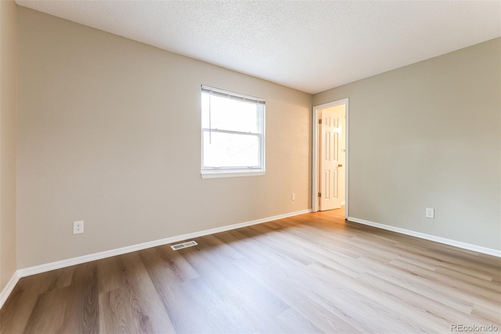 MLS Image #10 for 14697 e oregon drive,aurora, Colorado