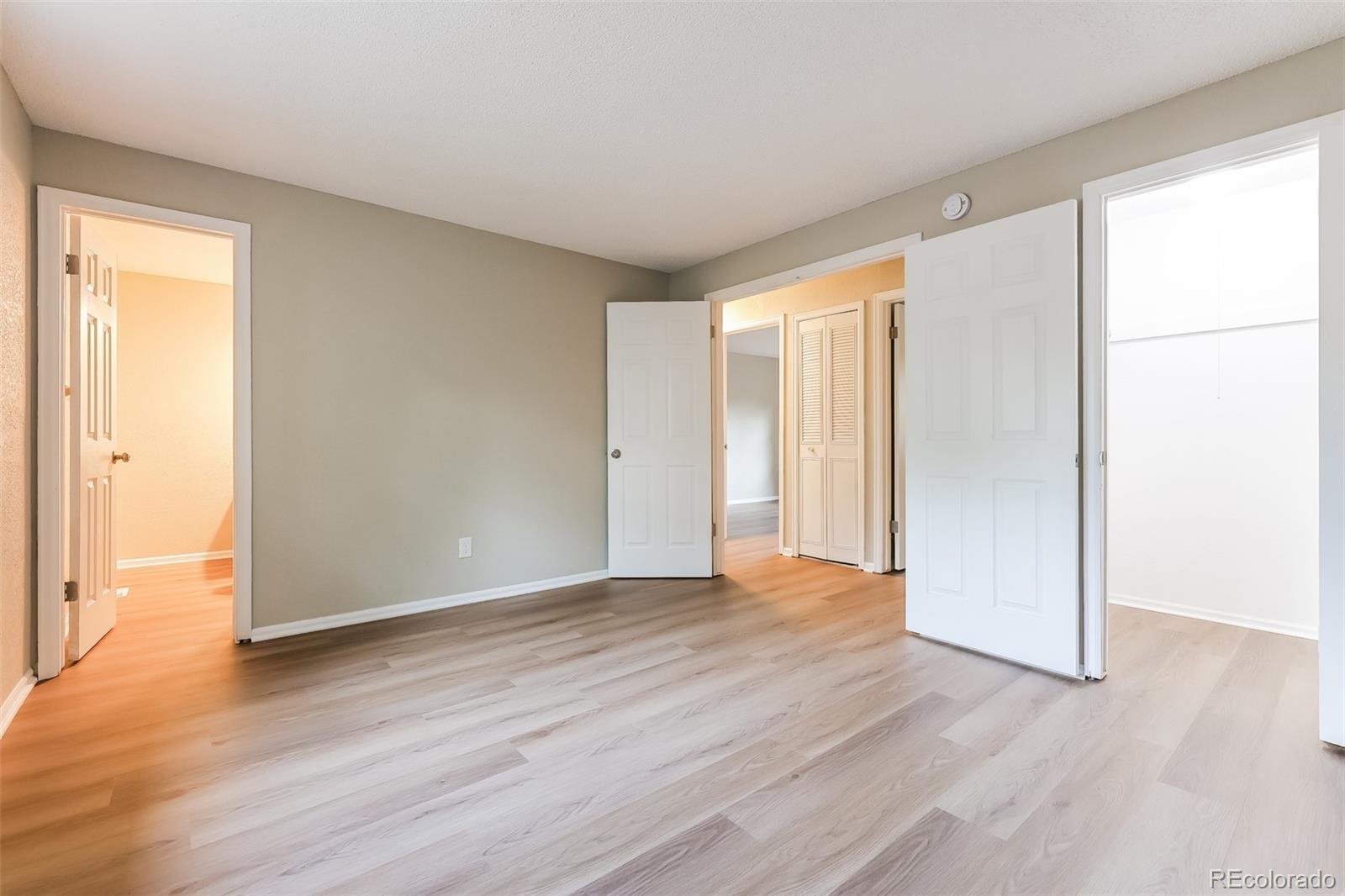 MLS Image #11 for 14697 e oregon drive,aurora, Colorado