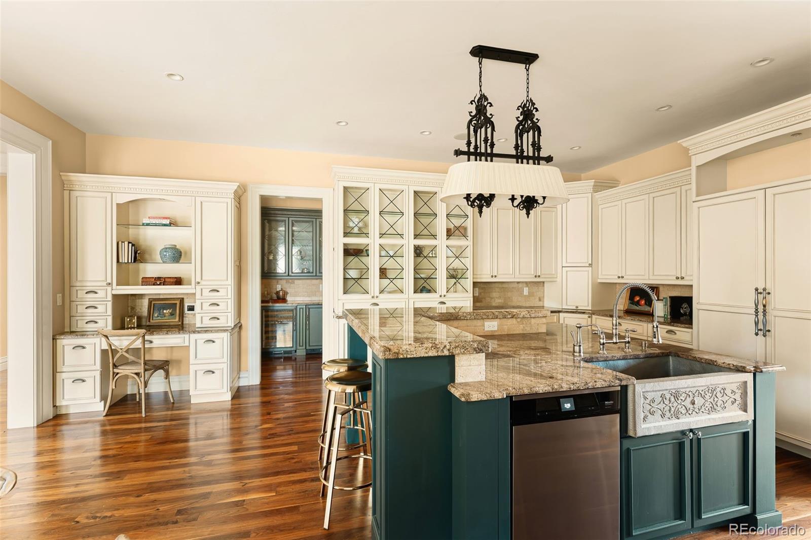 MLS Image #22 for 350  eudora street,denver, Colorado