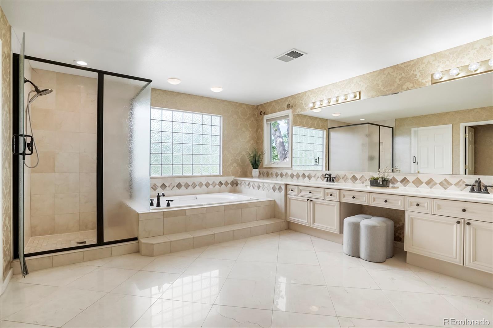 MLS Image #24 for 10329  charissglen circle,littleton, Colorado