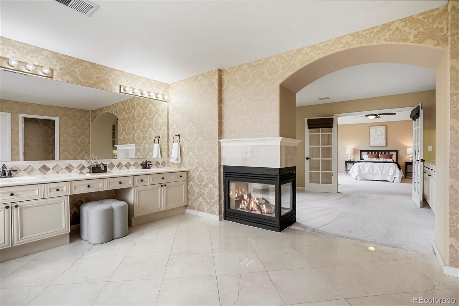MLS Image #25 for 10329  charissglen circle,littleton, Colorado