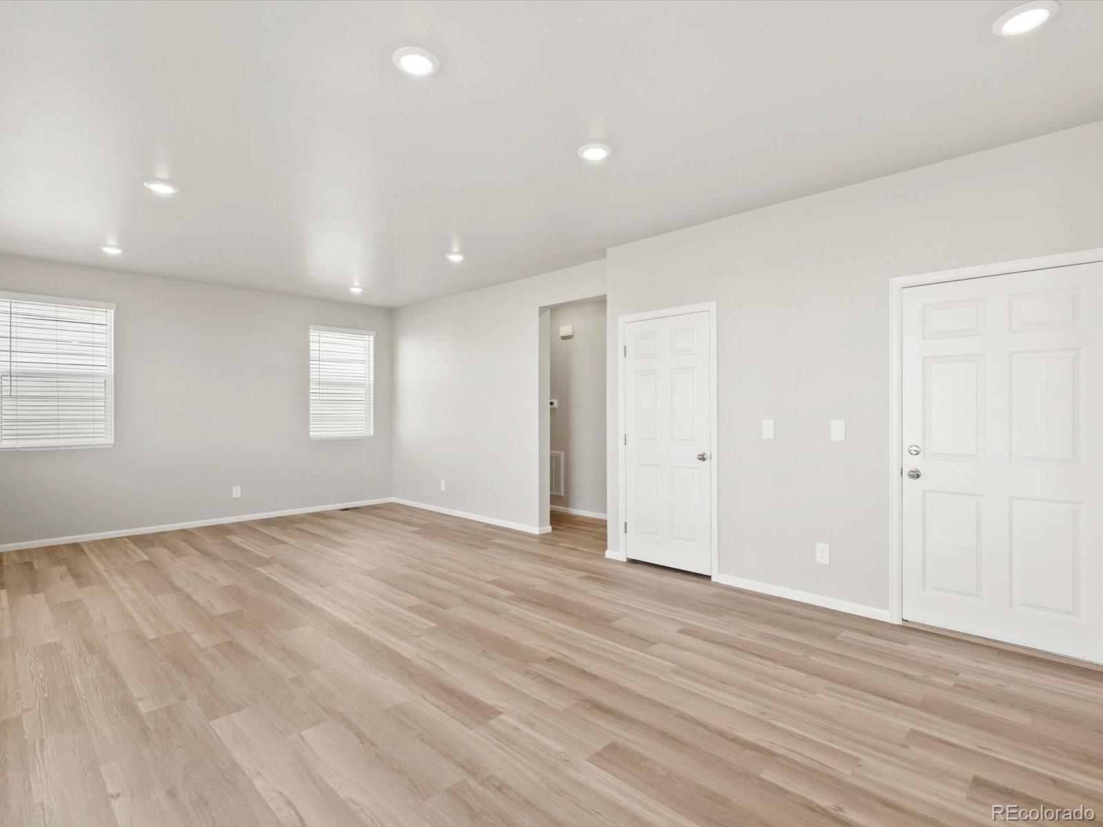 MLS Image #5 for 4654  sugarcane street,johnstown, Colorado
