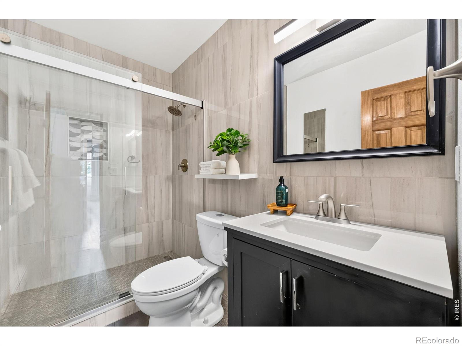MLS Image #14 for 1843  walnut street,boulder, Colorado