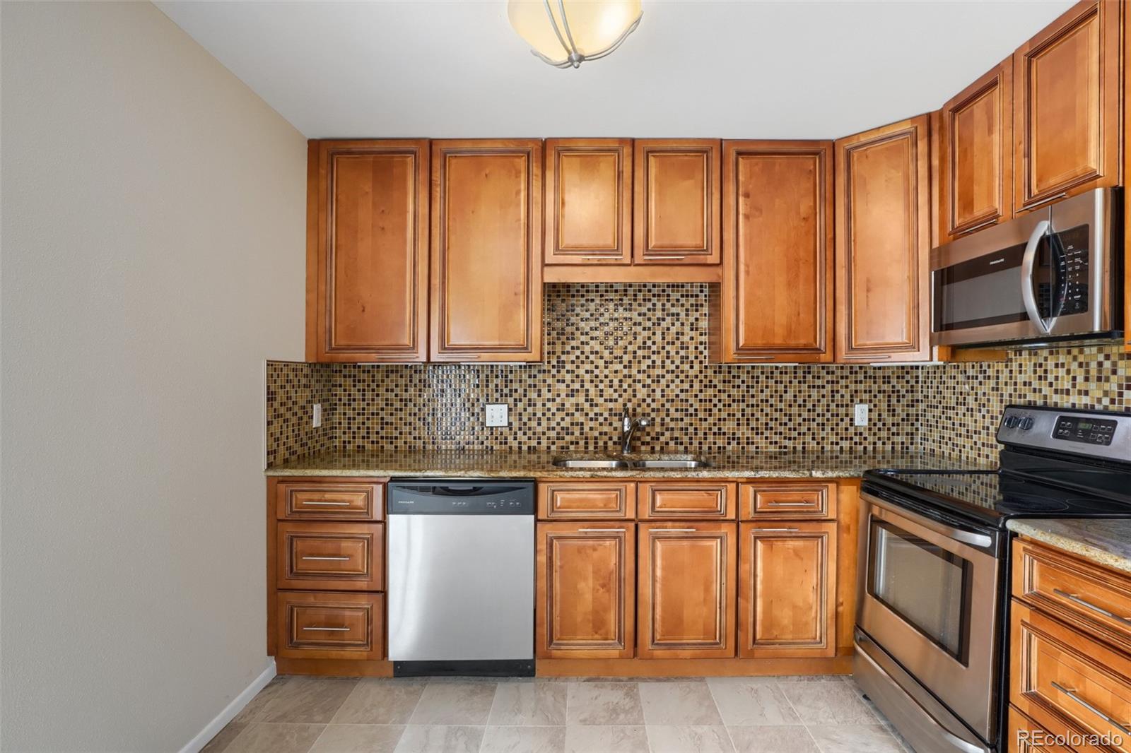 MLS Image #11 for 1068  norfolk street,aurora, Colorado