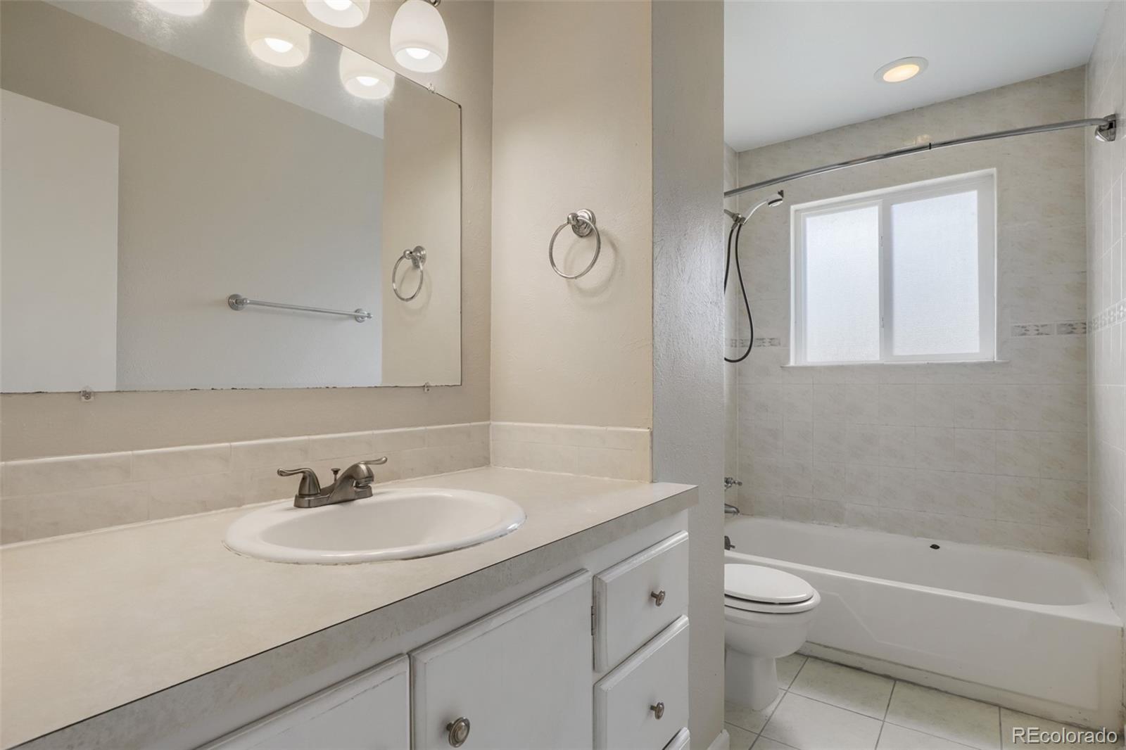 MLS Image #16 for 1068  norfolk street,aurora, Colorado