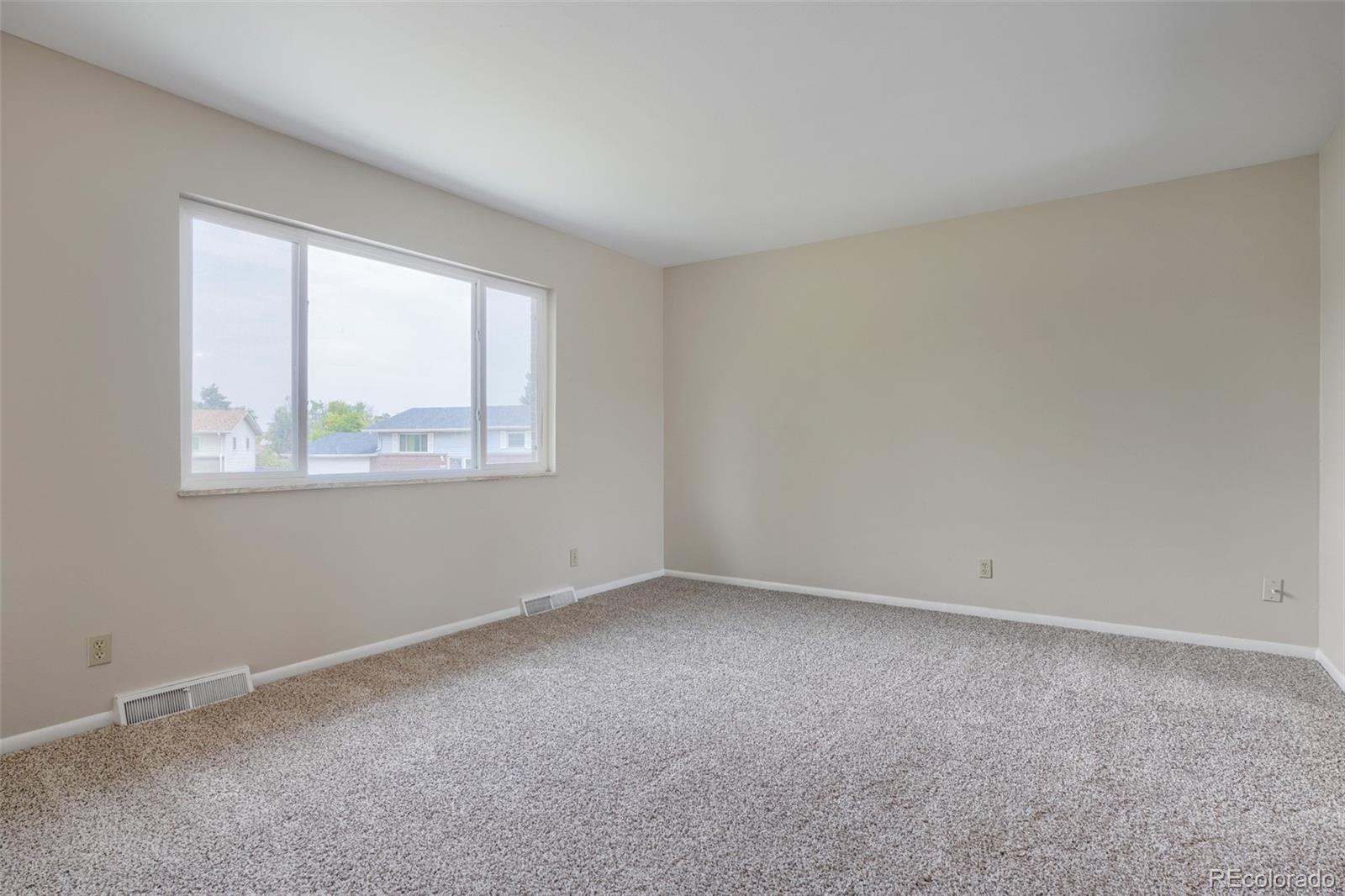 MLS Image #3 for 1068  norfolk street,aurora, Colorado