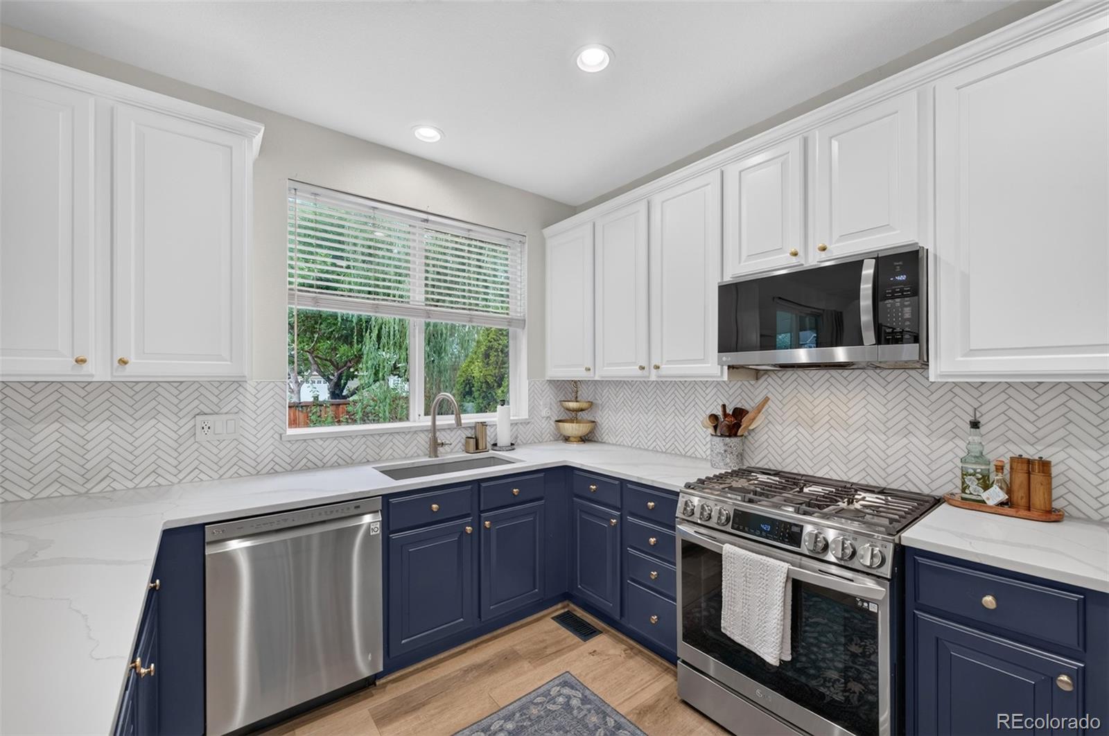 MLS Image #12 for 5587 s gray street,littleton, Colorado