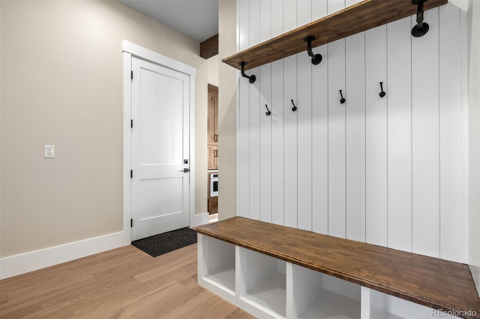 MLS Image #10 for 39426  stockton circle,elizabeth, Colorado