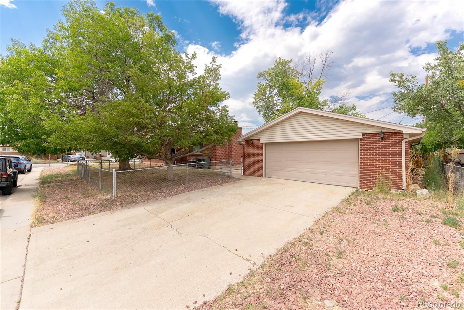 MLS Image #18 for 11450  irma drive,denver, Colorado