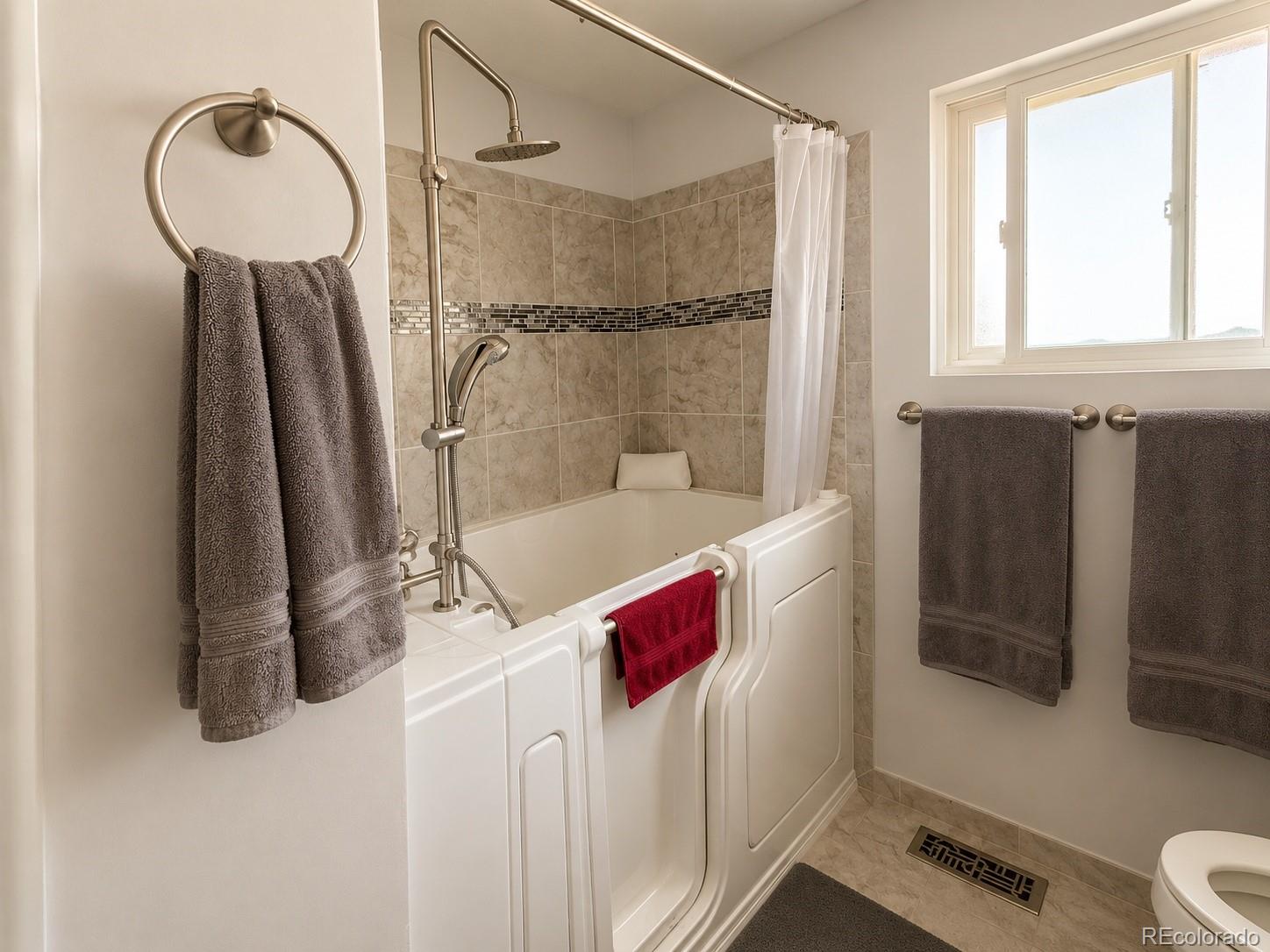 MLS Image #10 for 614 e geddes avenue,centennial, Colorado