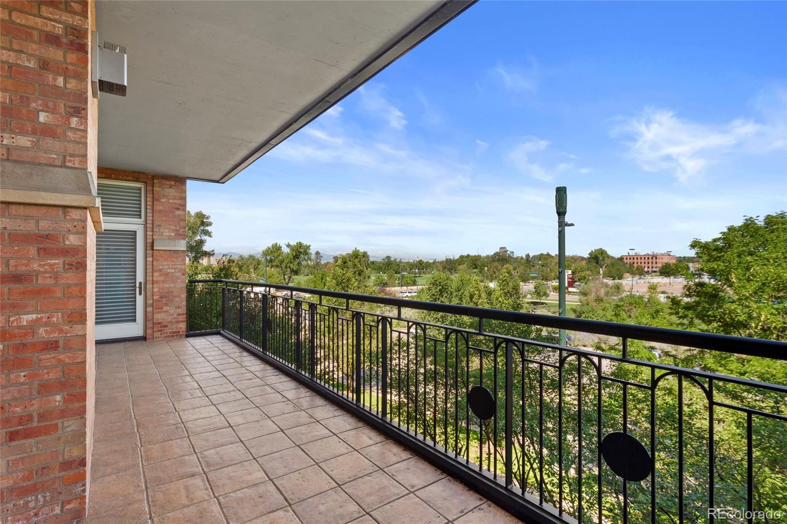 MLS Image #26 for 2400 e cherry creek south drive,denver, Colorado