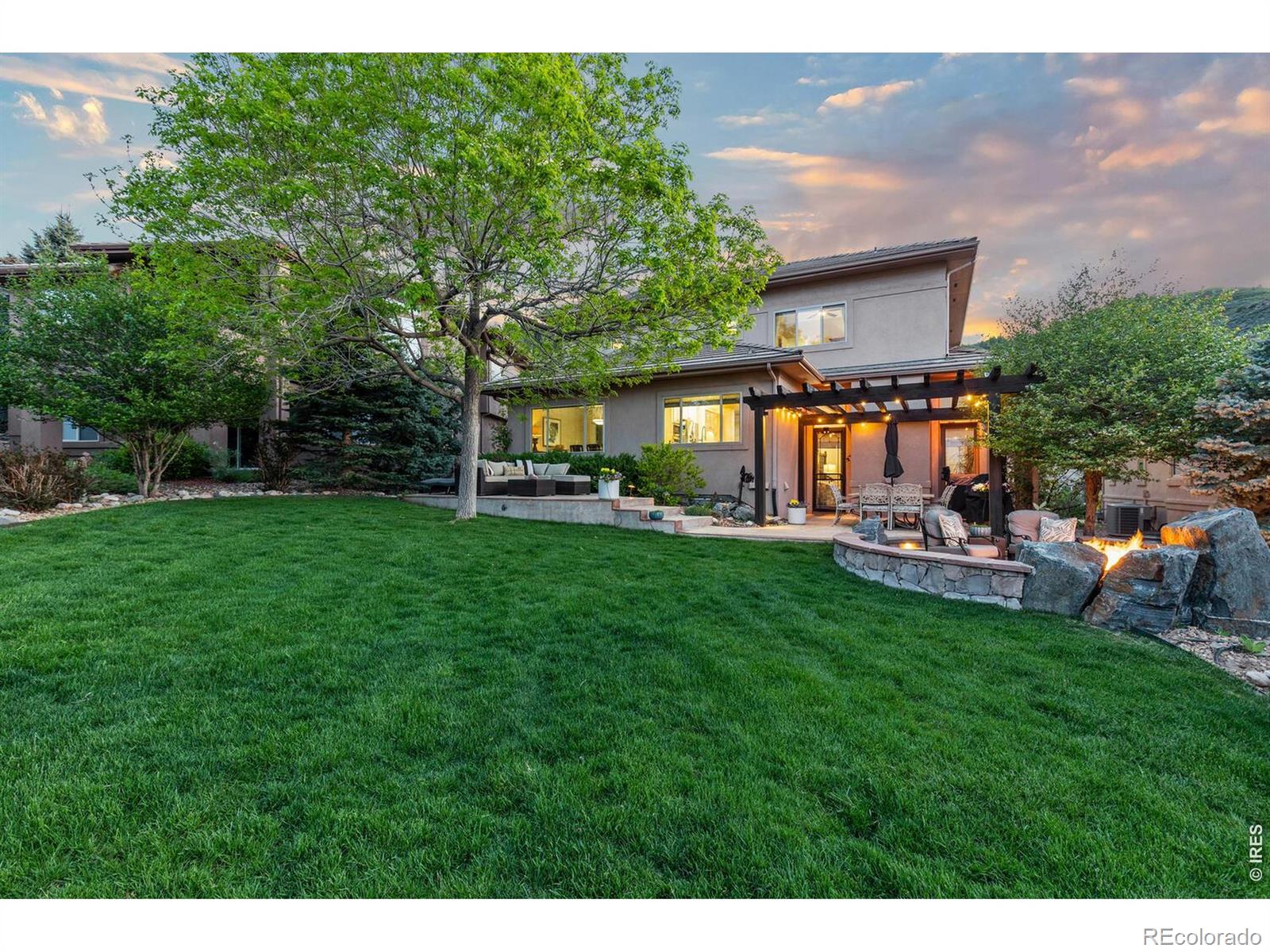 MLS Image #2 for 6874  raspberry run,littleton, Colorado