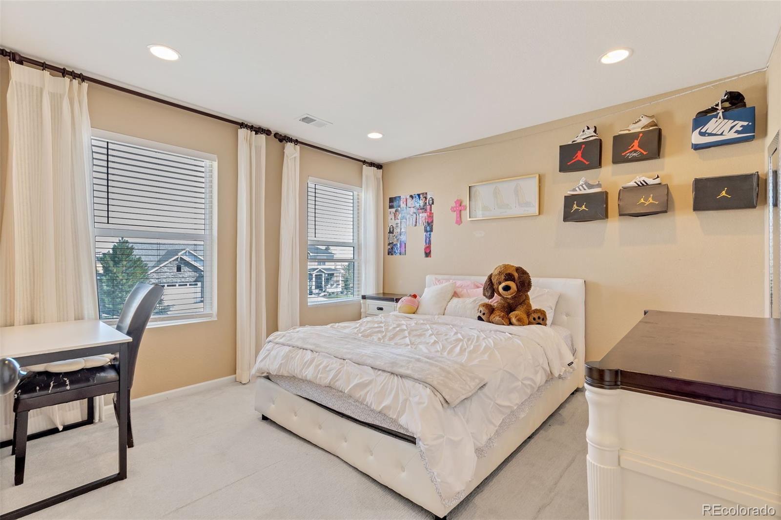 MLS Image #9 for 277 s scottsburg court,aurora, Colorado
