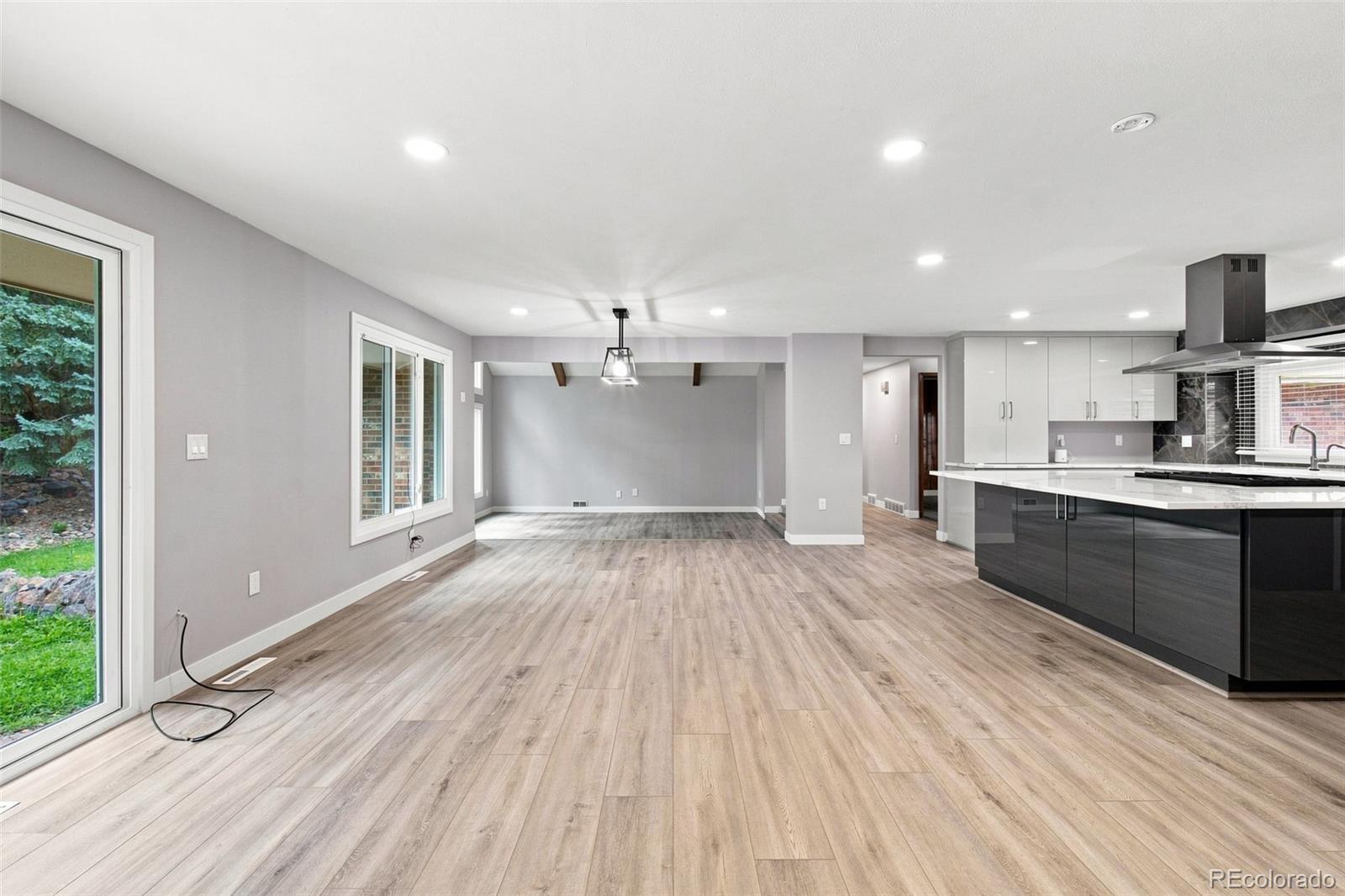 MLS Image #14 for 10182  lowell way,westminster, Colorado