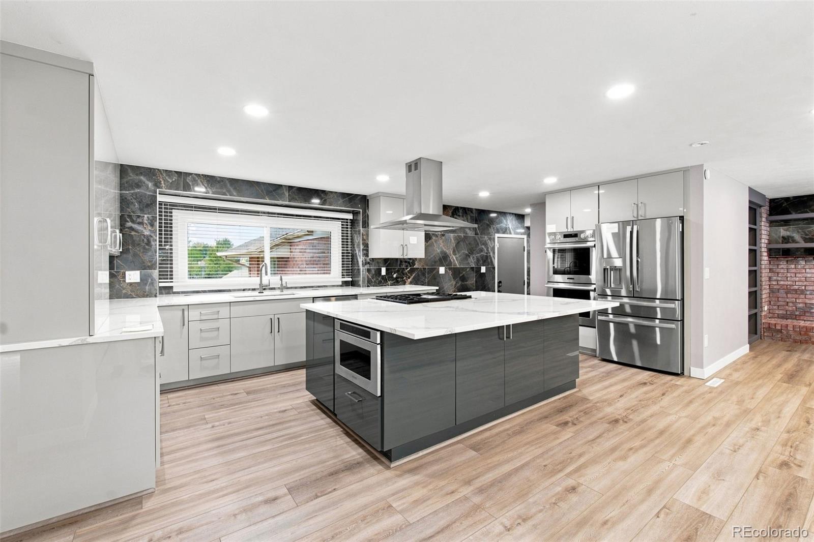 MLS Image #8 for 10182  lowell way,westminster, Colorado