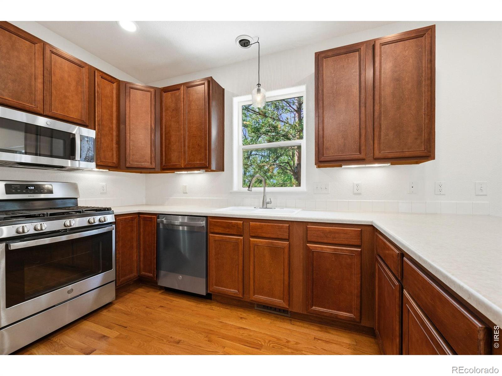 MLS Image #3 for 2215  watersong circle,longmont, Colorado