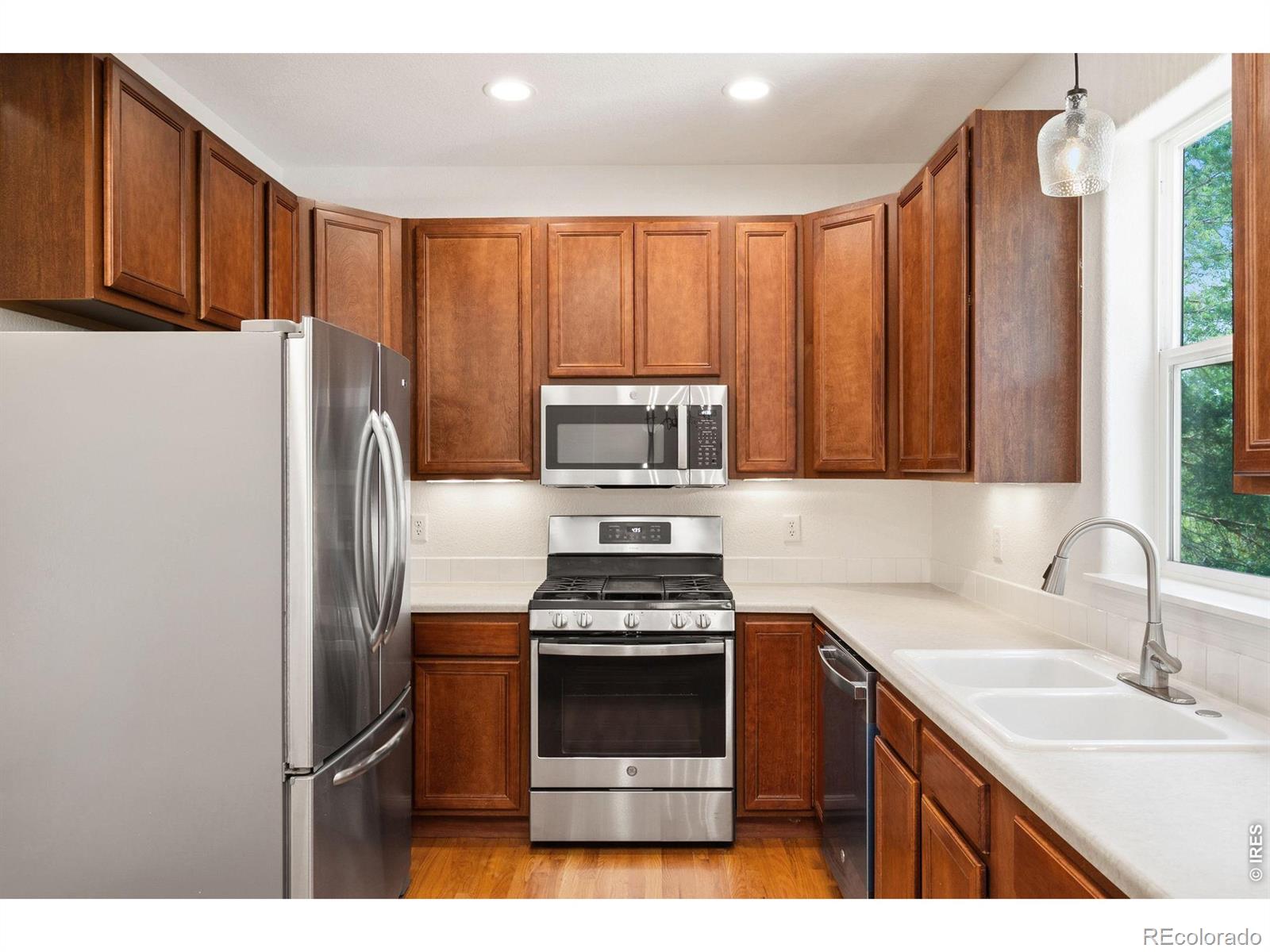 MLS Image #5 for 2215  watersong circle,longmont, Colorado