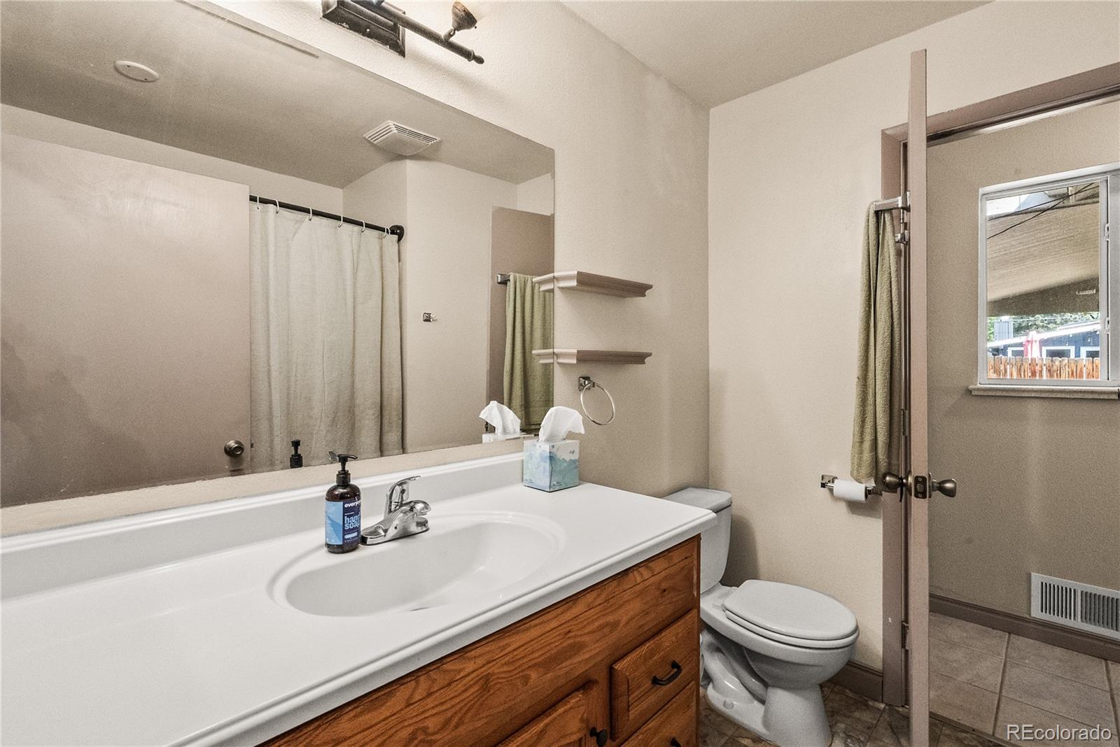 MLS Image #12 for 10325 w 16th avenue,lakewood, Colorado