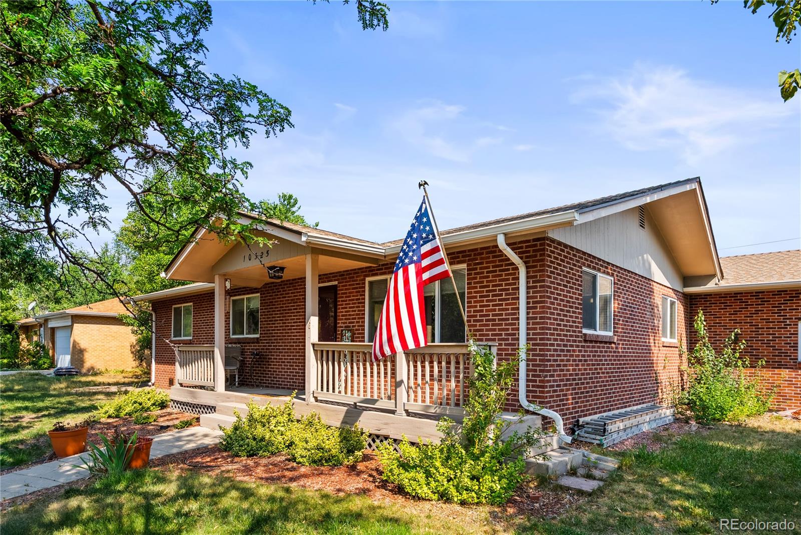 MLS Image #3 for 10325 w 16th avenue,lakewood, Colorado