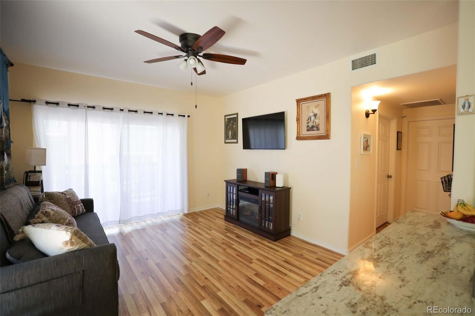 MLS Image #7 for 8342  pebble creek way,littleton, Colorado
