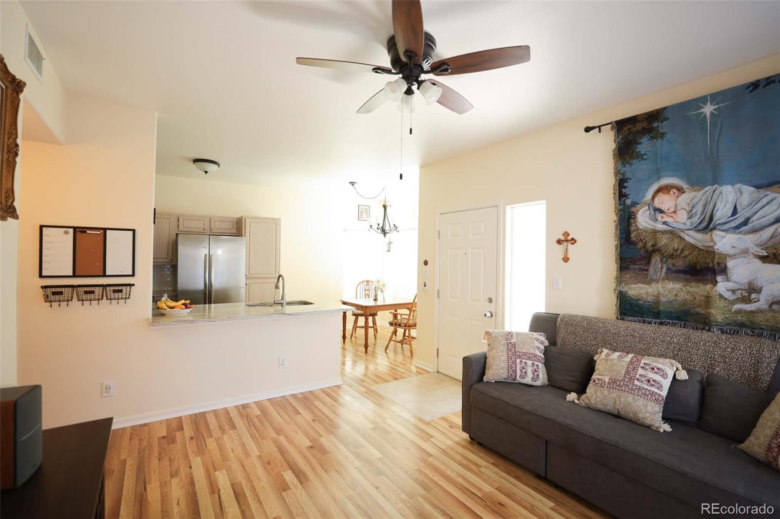 MLS Image #8 for 8342  pebble creek way,littleton, Colorado