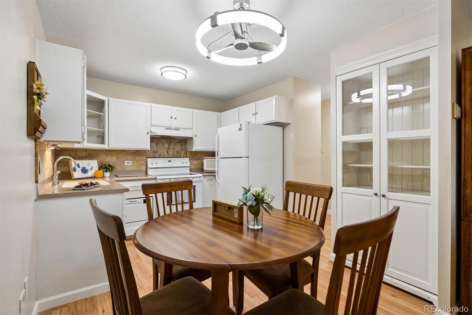 MLS Image #5 for 690 s alton way 6b,denver, Colorado