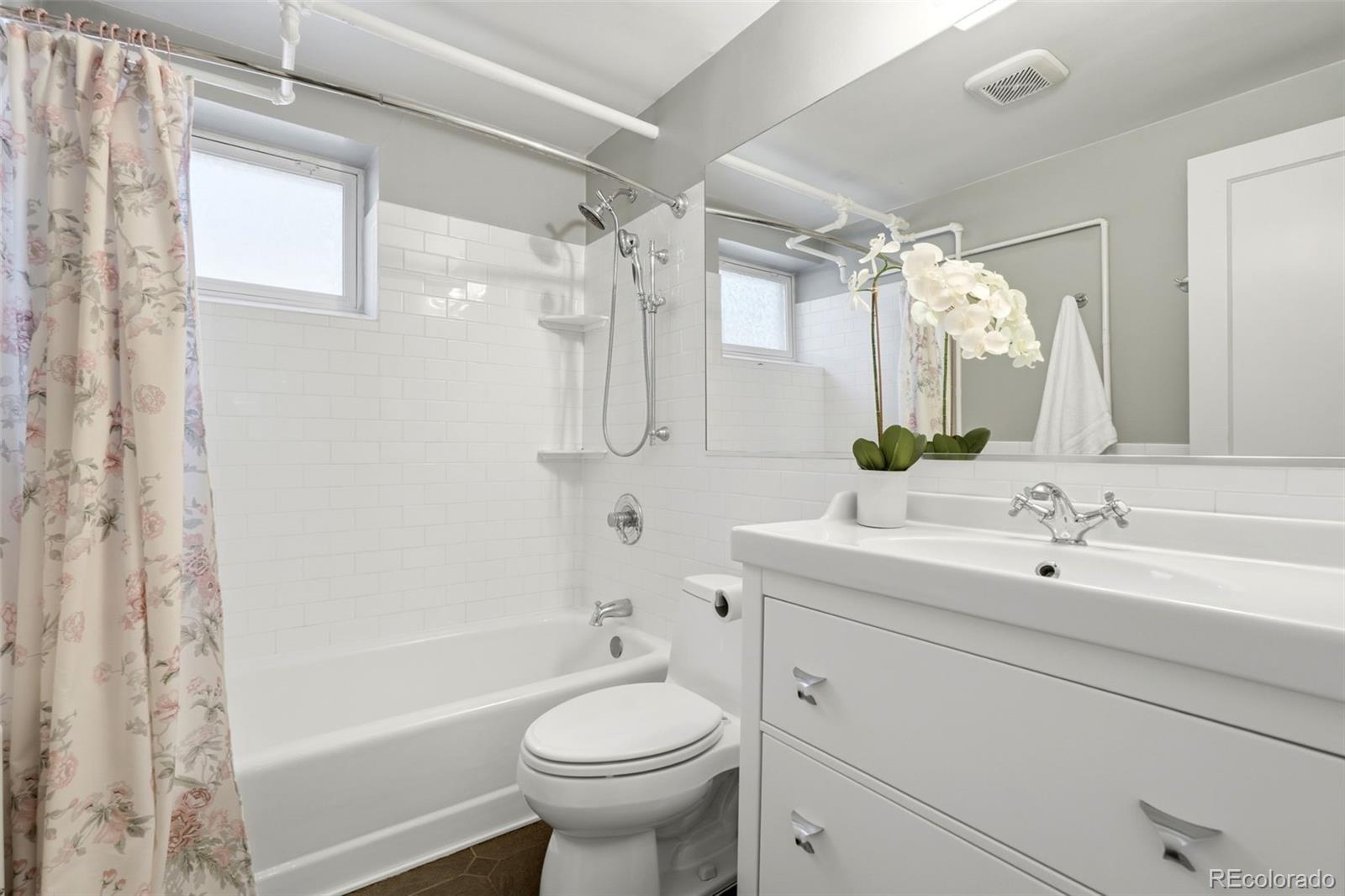 MLS Image #21 for 3776 s sherman street,englewood, Colorado