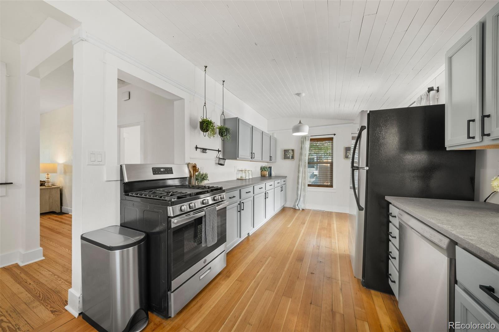 MLS Image #10 for 3326 s logan street,englewood, Colorado