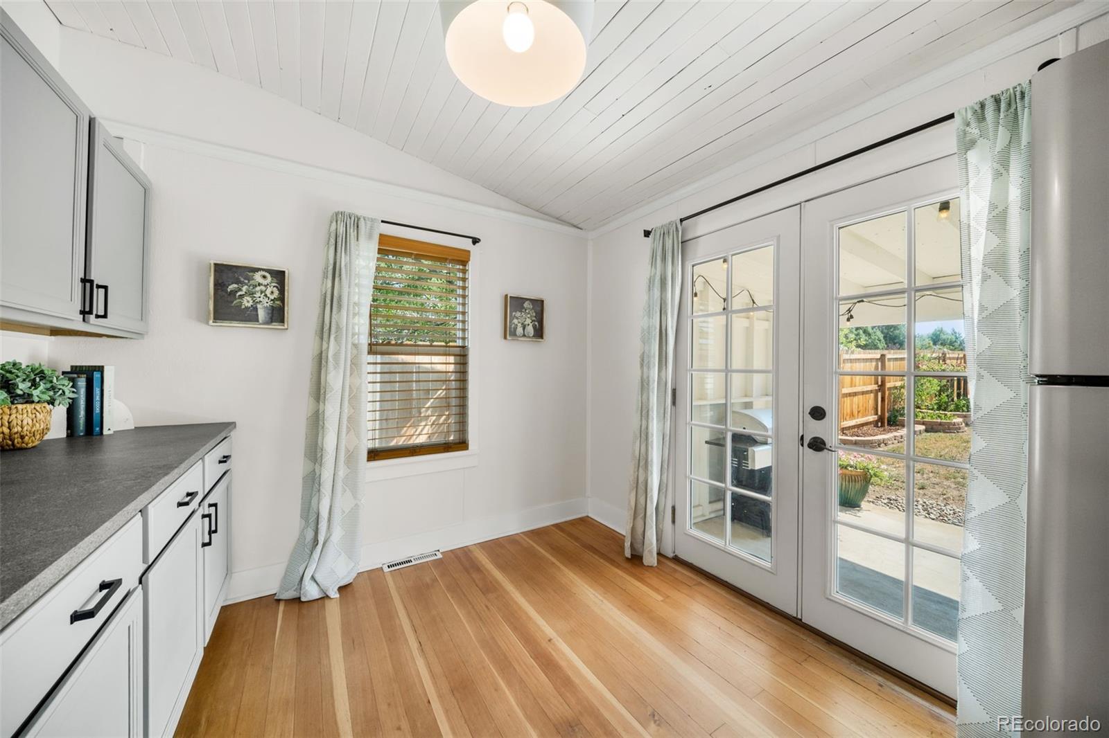 MLS Image #12 for 3326 s logan street,englewood, Colorado