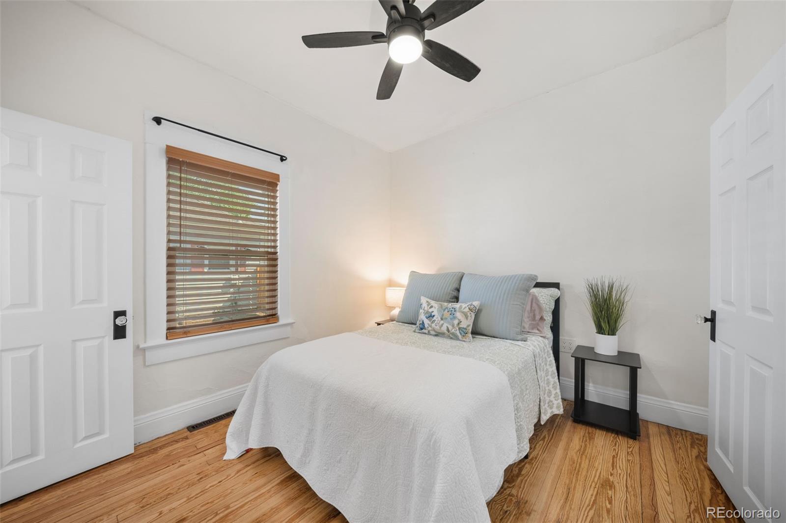 MLS Image #15 for 3326 s logan street,englewood, Colorado