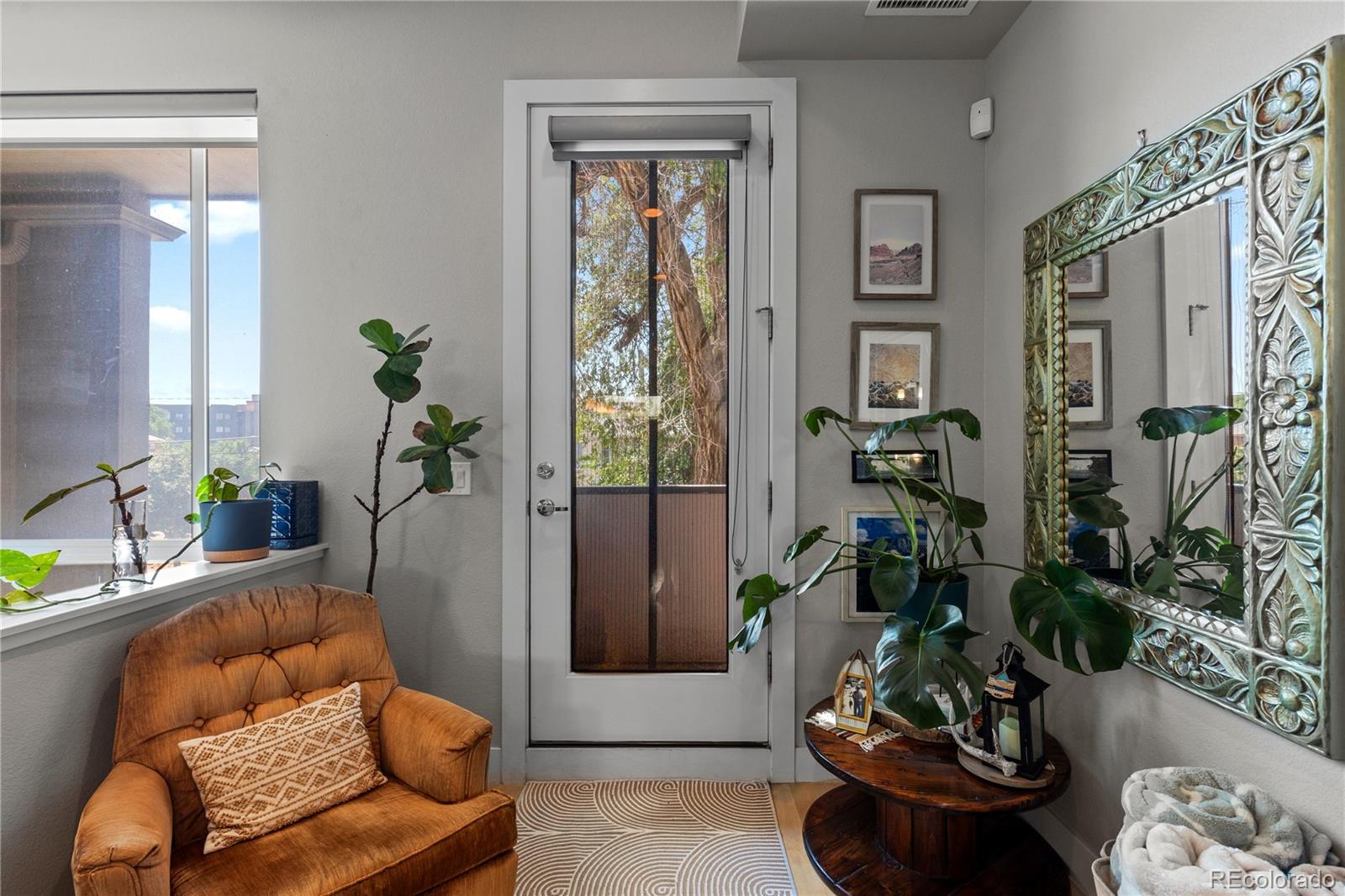 MLS Image #13 for 3295 w 17th avenue,denver, Colorado