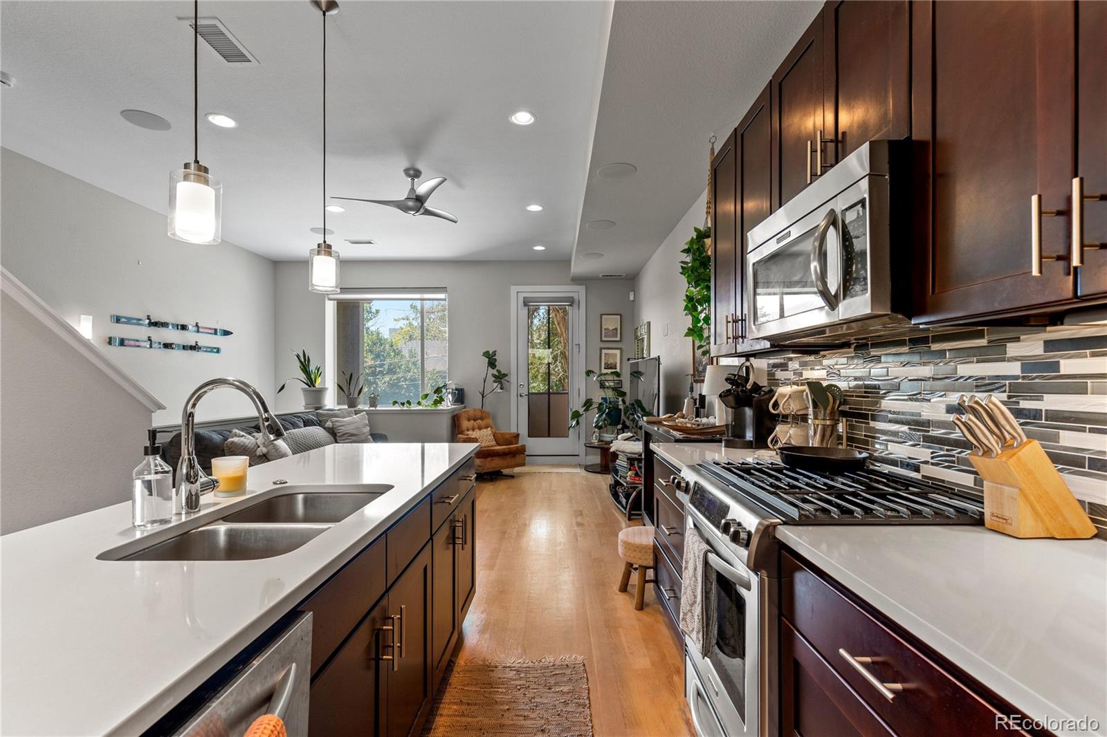 MLS Image #18 for 3295 w 17th avenue,denver, Colorado