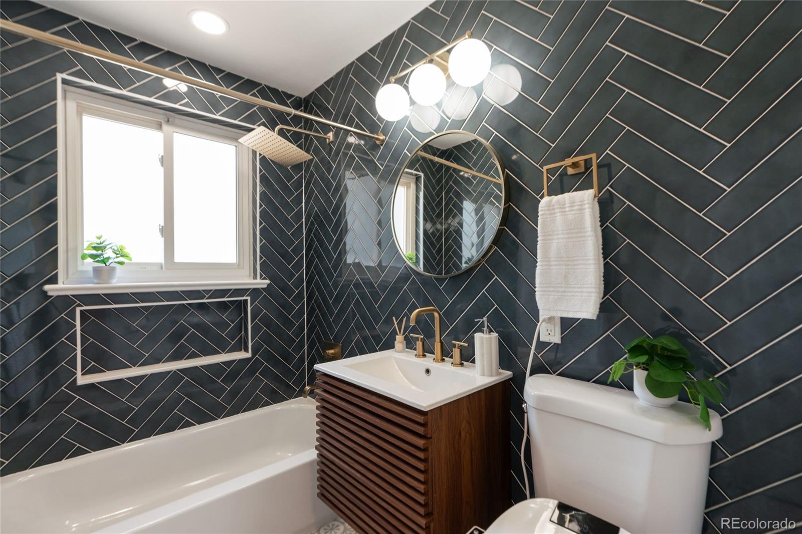 MLS Image #17 for 7610 w 24th avenue,denver, Colorado