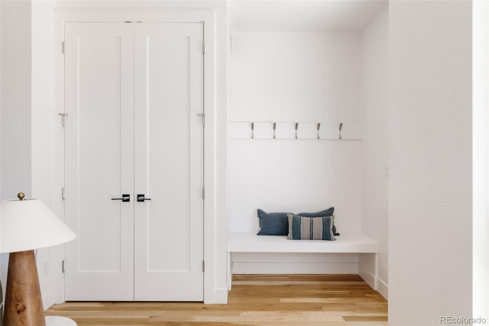 MLS Image #10 for 845 s logan street,denver, Colorado
