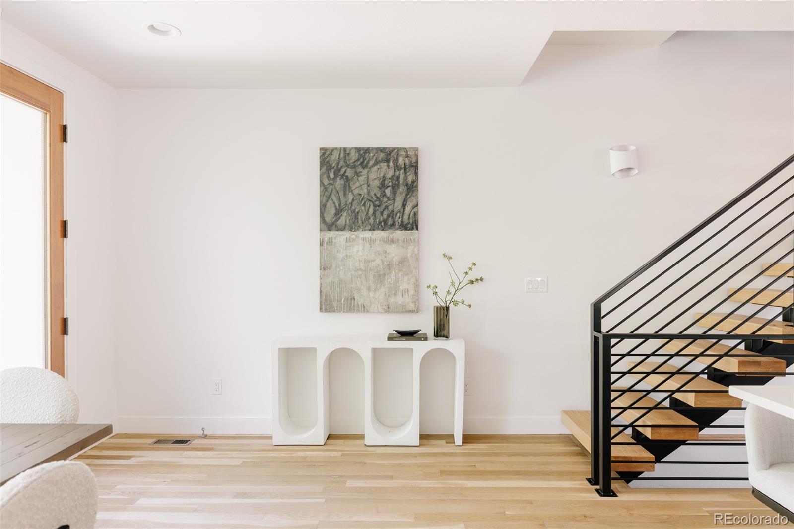 MLS Image #2 for 845 s logan street,denver, Colorado